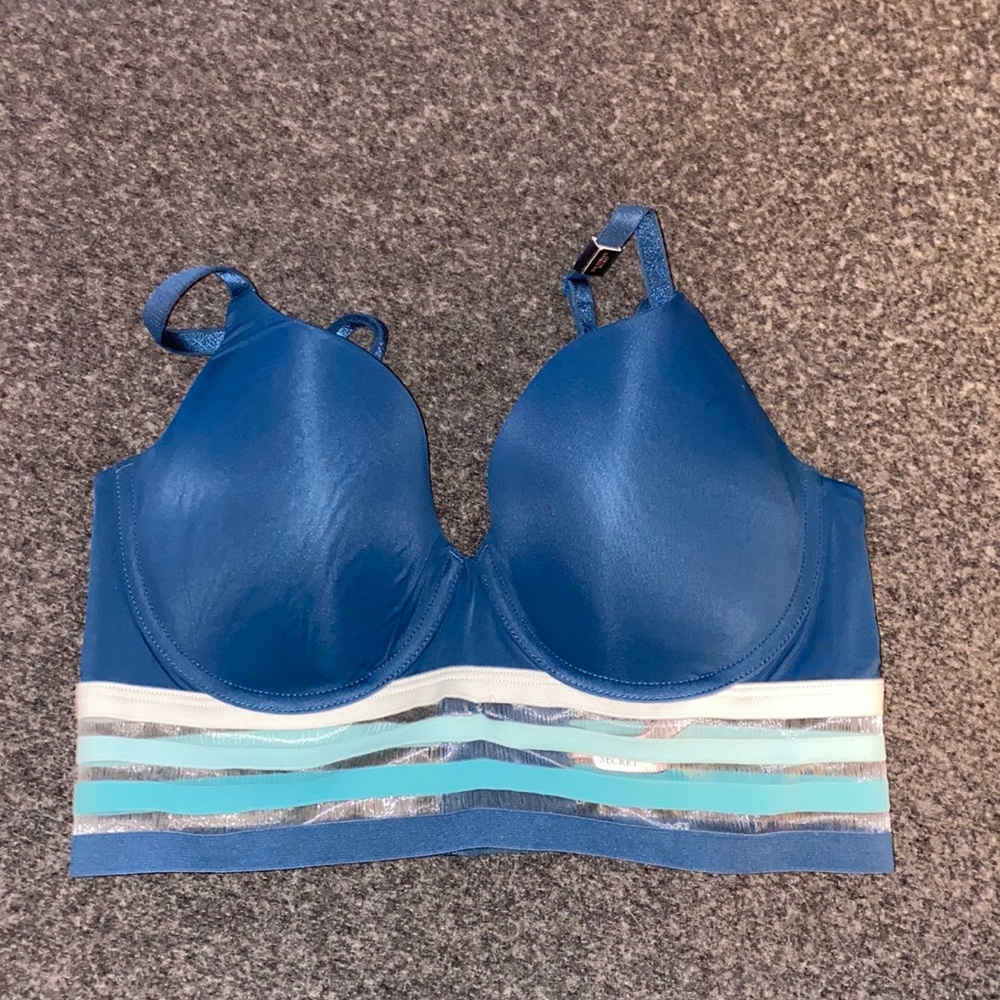 NWT Victorias Secret Long Line Bra - Size 36D